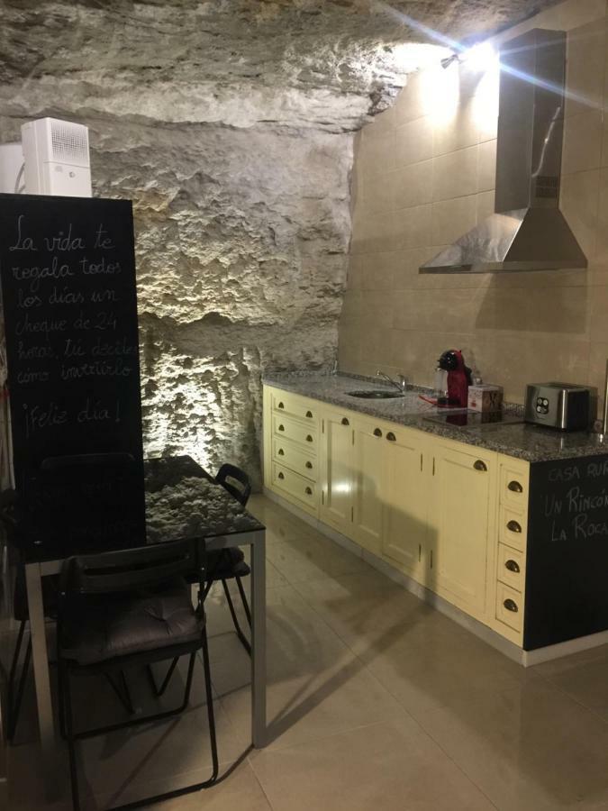 Casa Cueva Un Rincon En La Roca Villa Setenil De Las Bodegas Eksteriør bilde